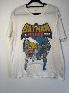 Old Navy White Batman Graphic T-Shirt with Yellow and Black Accents